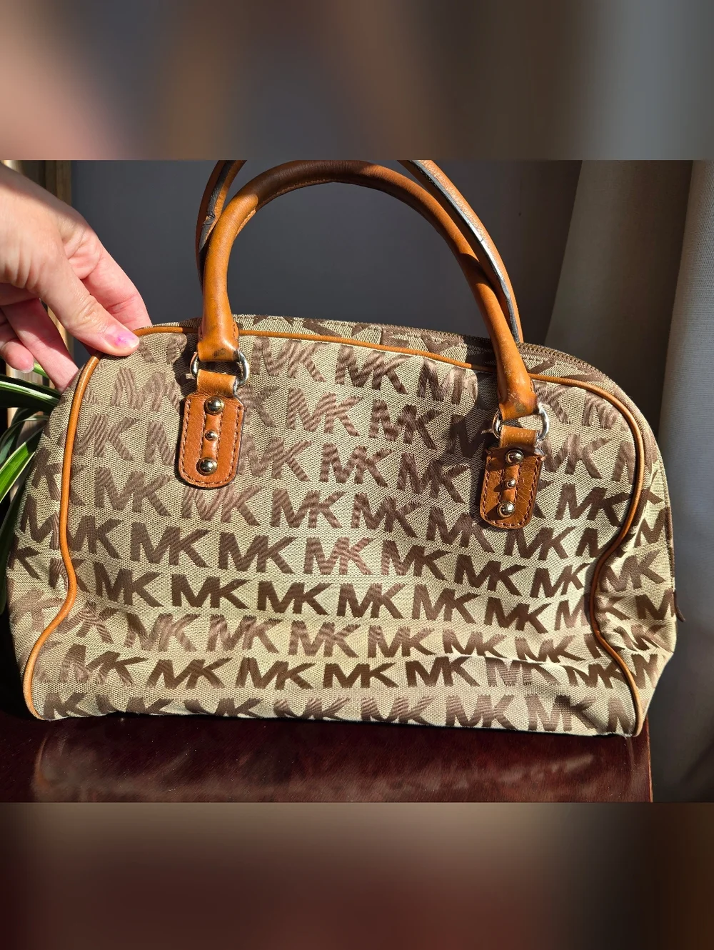 ​🌻 DESCRIPTION: The "Spring Fling" MK Satchel 🌻 - Picture 4 of 16